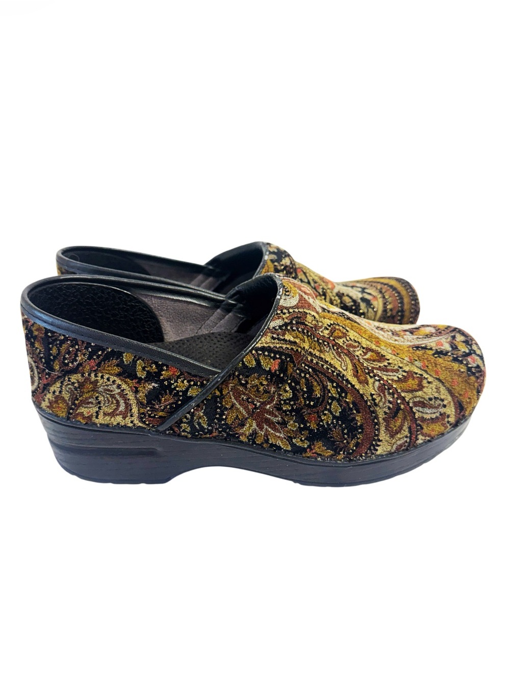 Dansko Vegan Professional clogs, paisley tapestry velvet fabric Size 38/8
